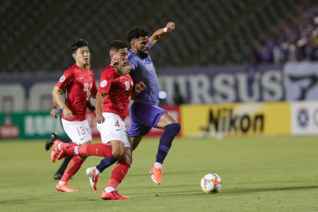 齐麟29分崔晓龙22分 新疆5连胜送江苏7连败